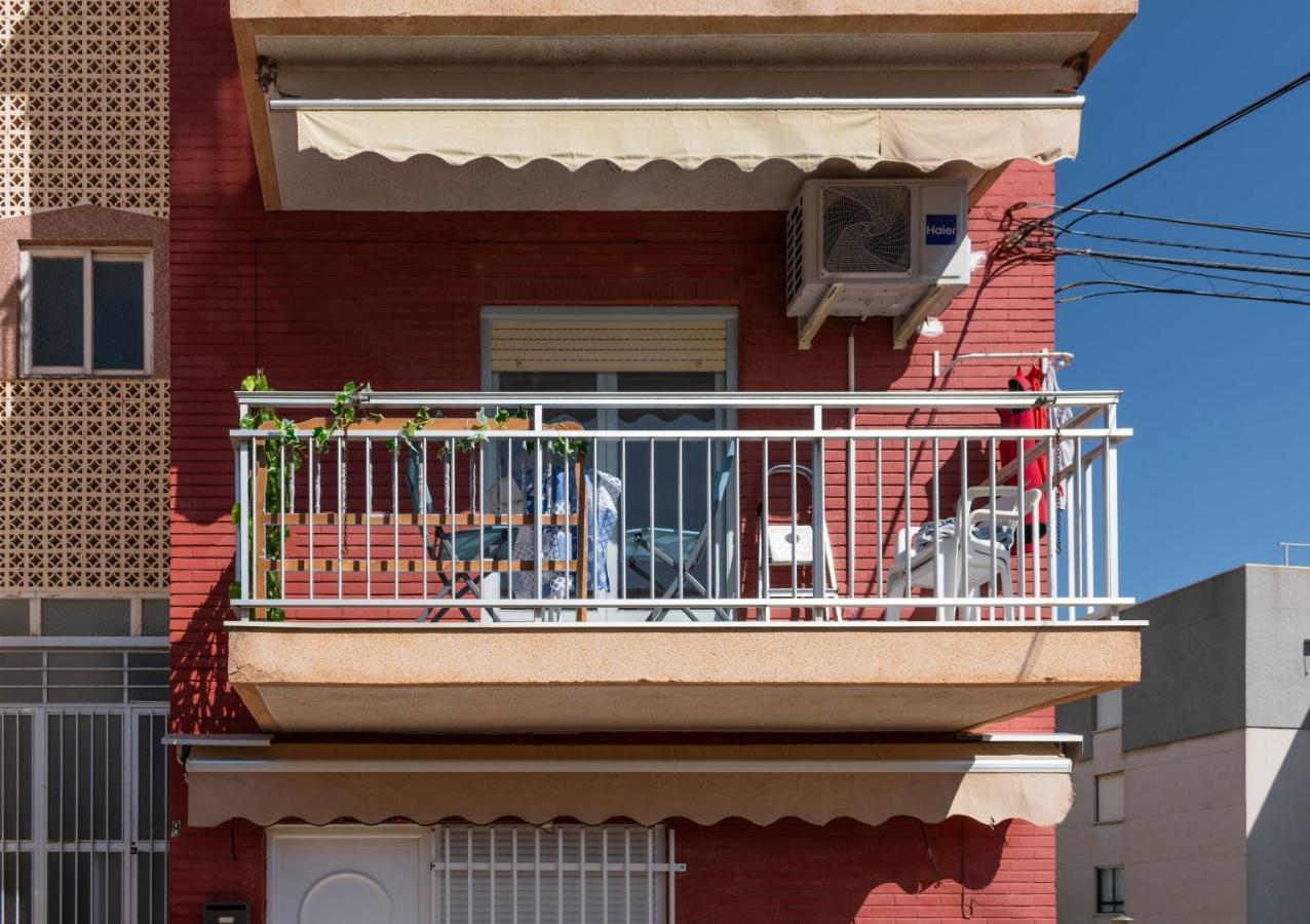 Apartamento En La Playa ซานตาโปลา ภายนอก รูปภาพ